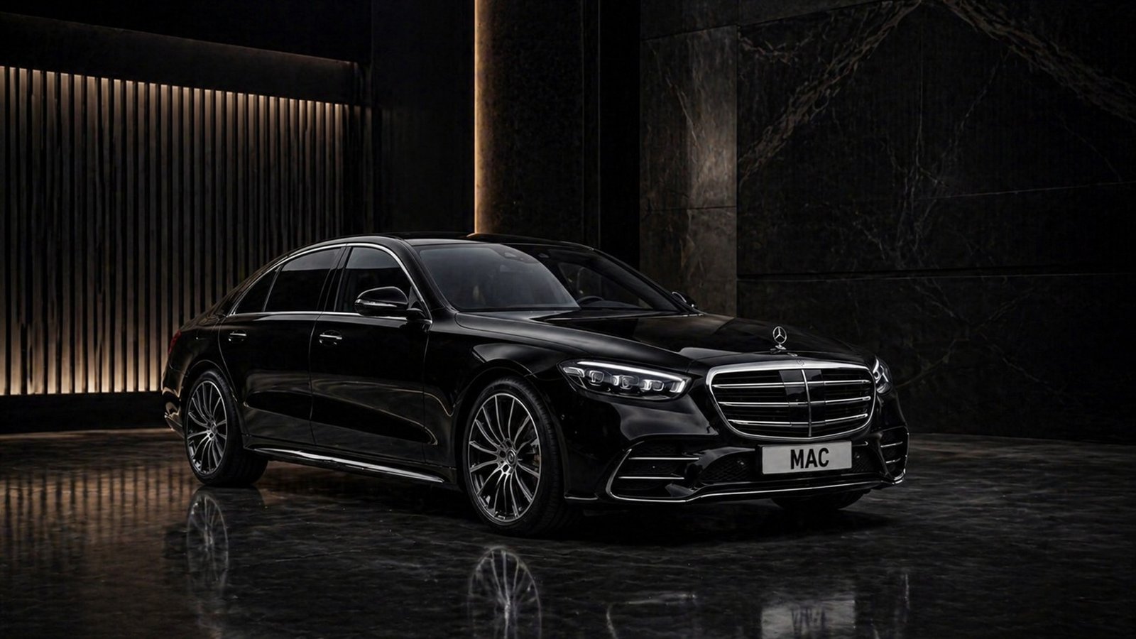 Mercedes S-Class Chauffeur Hire vehicle with MAC number plate for Manchester Airport Chauffeur